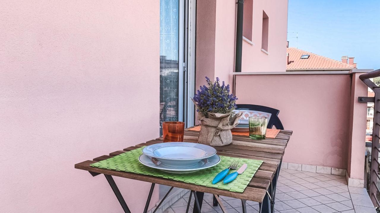 Appartamento Il Poeta - Affitti Brevi Italia Rimini Luaran gambar